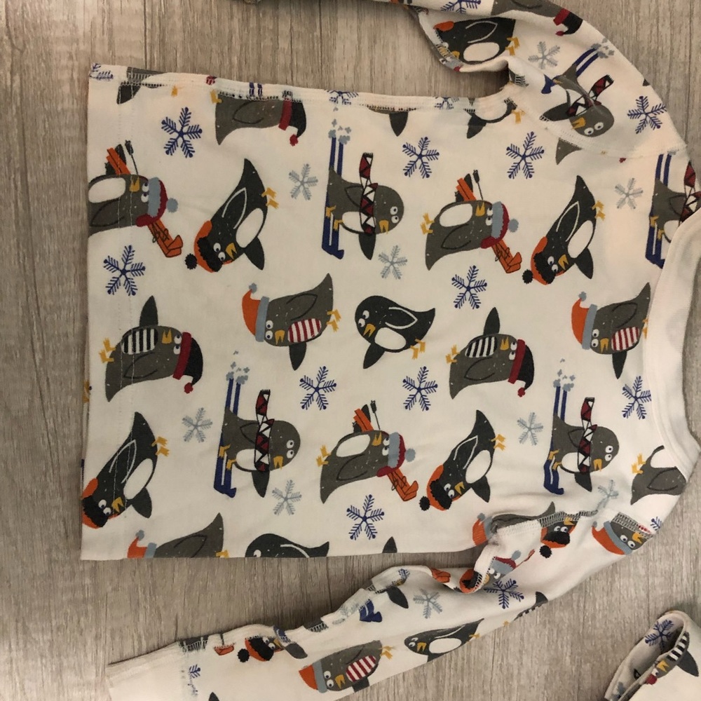Hanna Andersson Christmas Winter them penguin Pajamas 3T